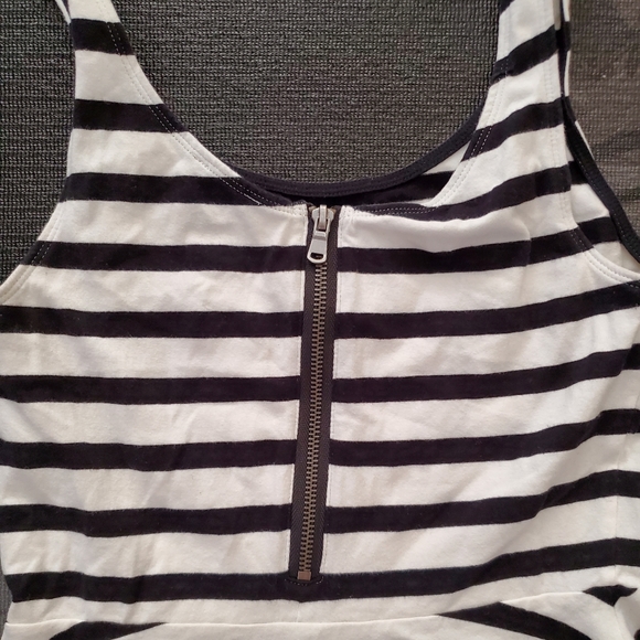 Express Black Zip Back & White Striped Peplum Tank Top - Picture 4 of 6